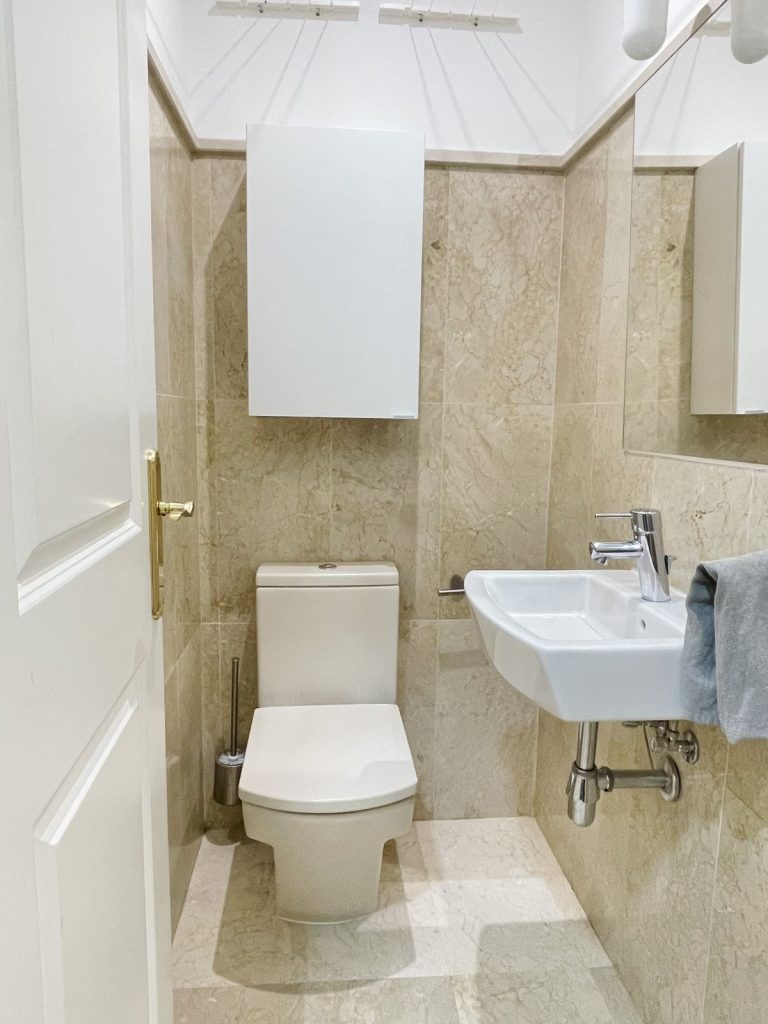 b3a675d5d93659022dc921c14f0aaabd - 9