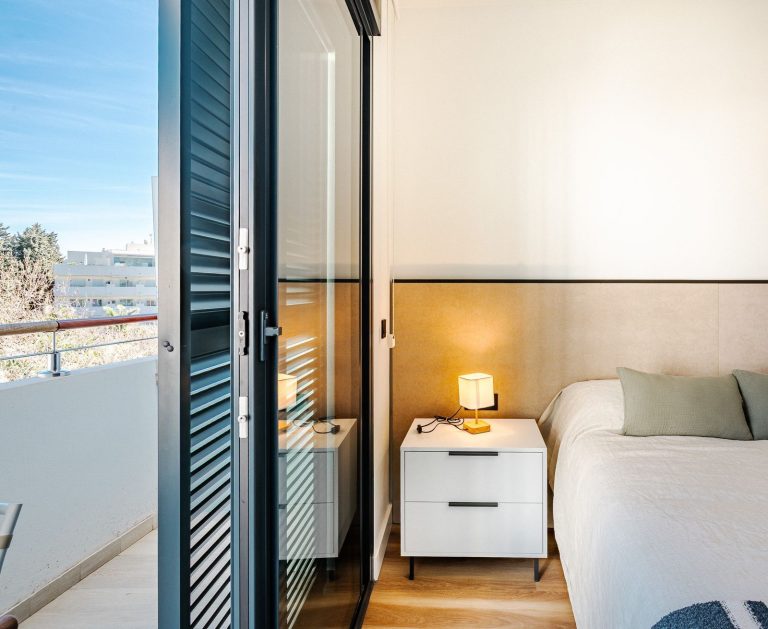 b4a306d7c89a4ce21b84233c2d17ac55 - 13