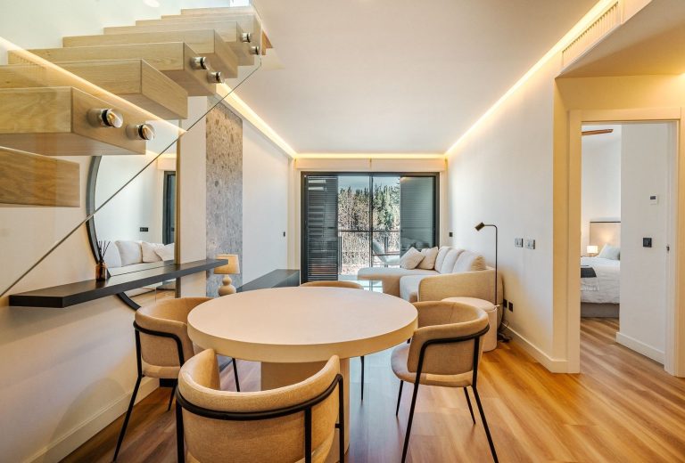 b4a306d7c89a4ce21b84233c2d17ac55 - 7