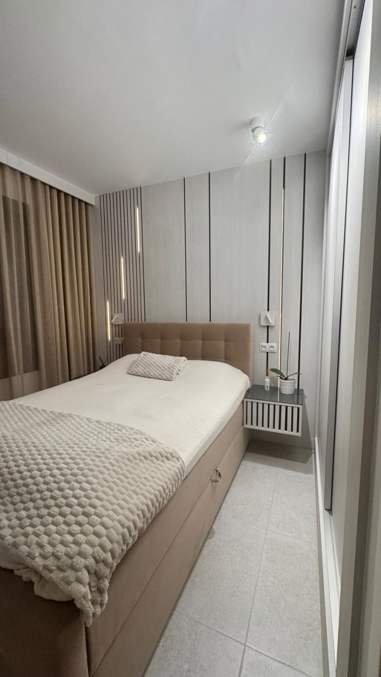 b4f06502edf1a474628d4ccef5b38767 - 14