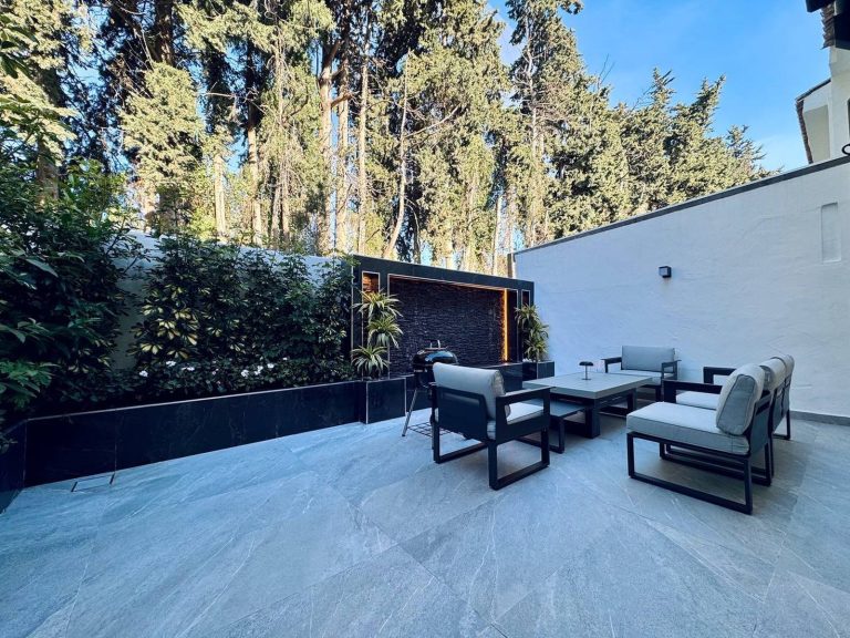 b5bb5757dc69b71cf5473af29e3b773d - 13