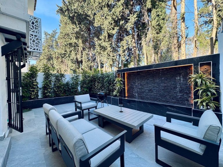 b5bb5757dc69b71cf5473af29e3b773d - 14