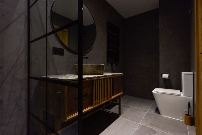 b656ac87bcef704f3e2165c3b253a8b2 - 8