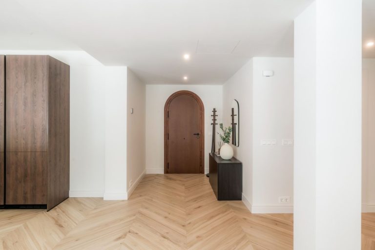 b797974f1cdba44c0f06940887e21f61 - 16