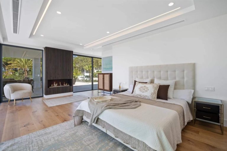 b7a10bb93f456f88be3364086de0700d - 10