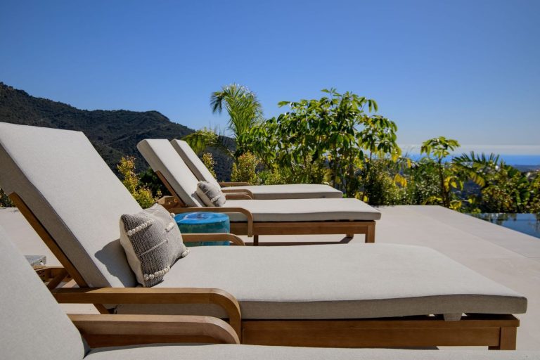 b7af597fa24be63f310561c1e92e0d68 - 3