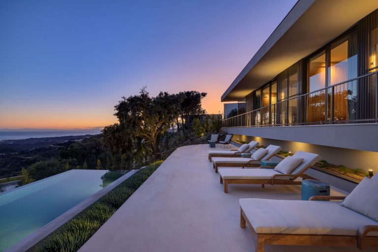 b7af597fa24be63f310561c1e92e0d68 - 8