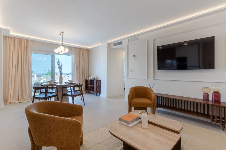 b91b07e73ed922016b1b2e12c1b217e2 - 9