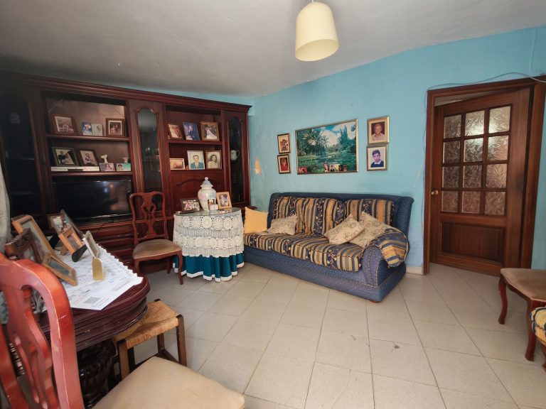 b920b7c614447556312540a305ed8f81 - 6