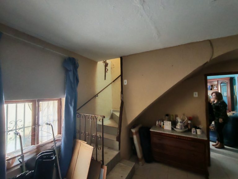 b920b7c614447556312540a305ed8f81 - 9