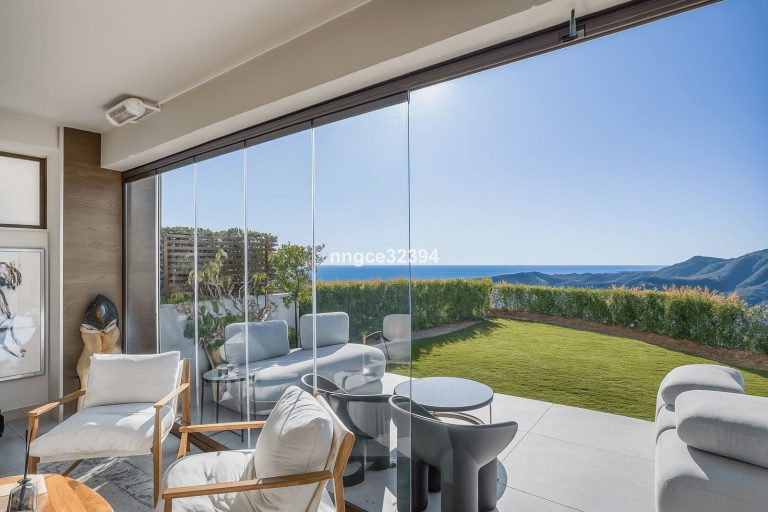 b939ccf48168ac487bcbd9fc8c84a9fc - 1