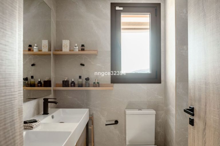 b939ccf48168ac487bcbd9fc8c84a9fc - 13