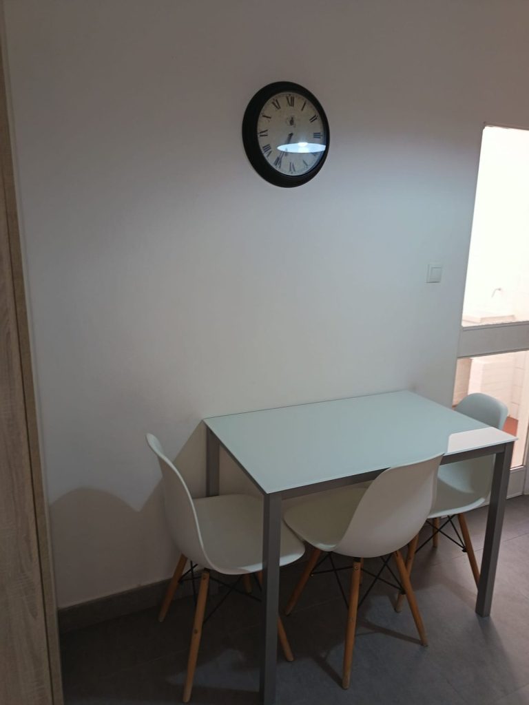 bb0e4614d25496fa0b548c9b083cc07a - 7