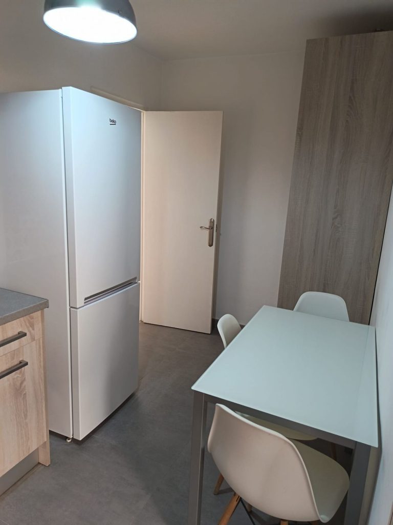 bb0e4614d25496fa0b548c9b083cc07a - 8