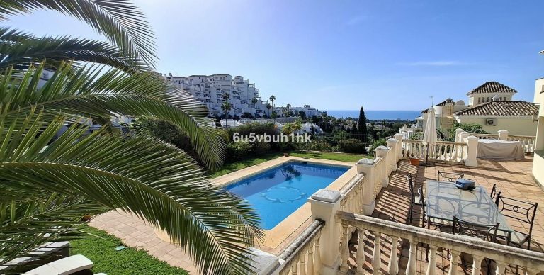 bb883d58d11a4da4a82dbe6f9452cbe5 - 2