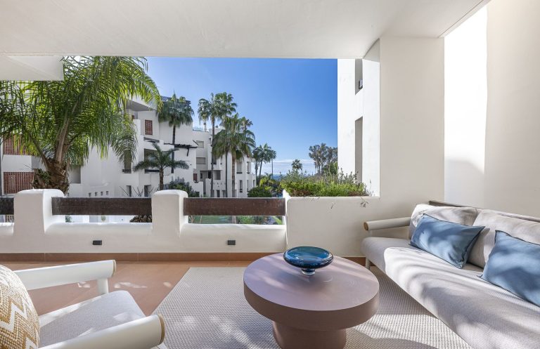 bd09c2c8ea1665638f50bec6ecb866fd - 2