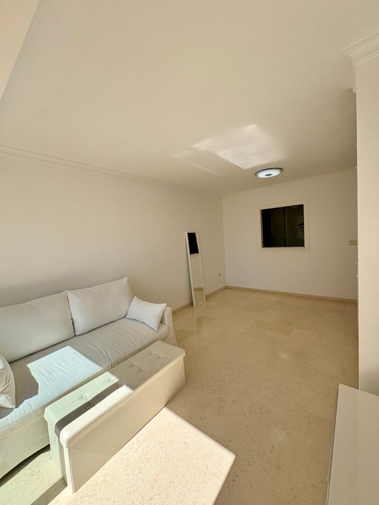 bd6750840aed9050f83ee1d4d6d7fd6a - 6