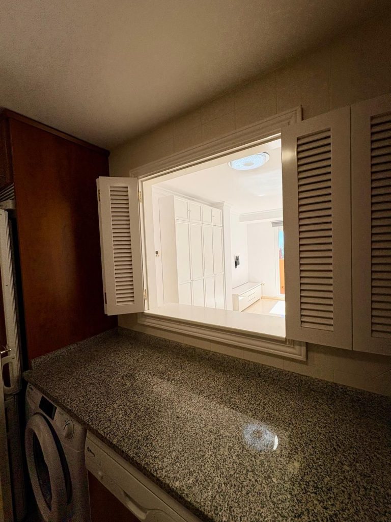 bd6750840aed9050f83ee1d4d6d7fd6a - 9