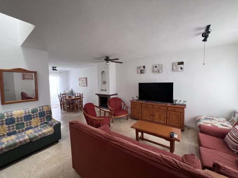 bd86be091bb688755a90c15dec0a6d52 - 4