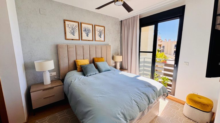 be9a3a0abc04d65764312a23aa71635a - 12