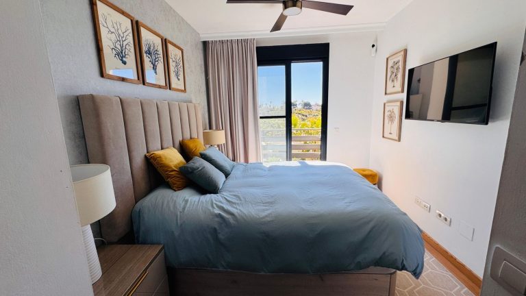 be9a3a0abc04d65764312a23aa71635a - 16