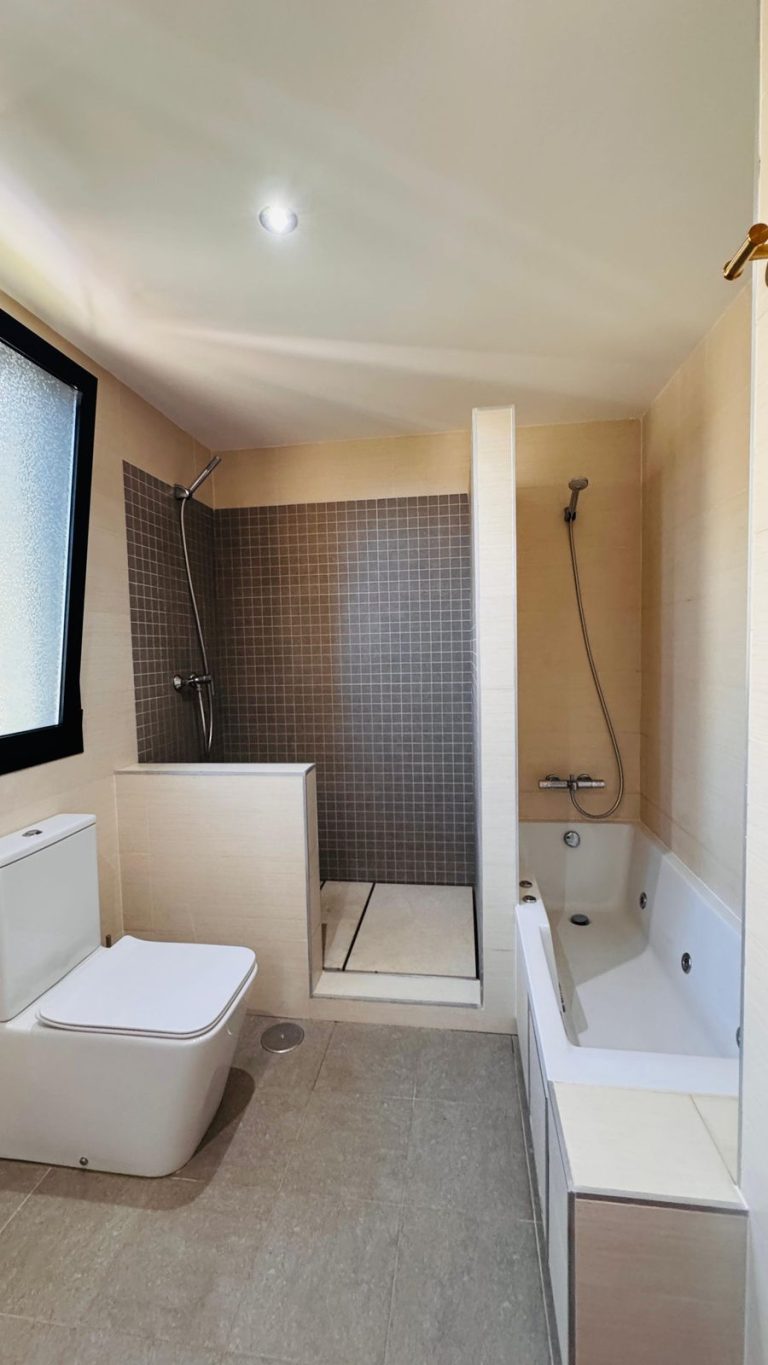 be9a3a0abc04d65764312a23aa71635a - 8