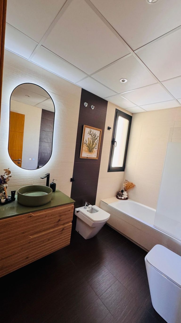 be9a3a0abc04d65764312a23aa71635a - 9