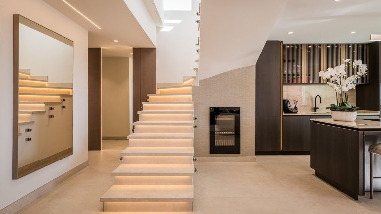 bef9fae3e4a09f9f96ef2ffef99c582a - 15