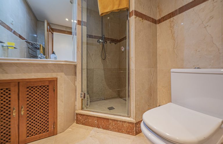 bfd77e5d23c1448c8f8d9a9572d2d039 - 13