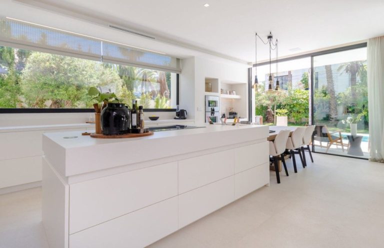 bfe1bca6337357ae651a77dbcd8be644 - 9