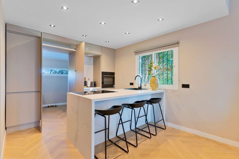 c00d022debb80d4a424f80f691897f1b - 7