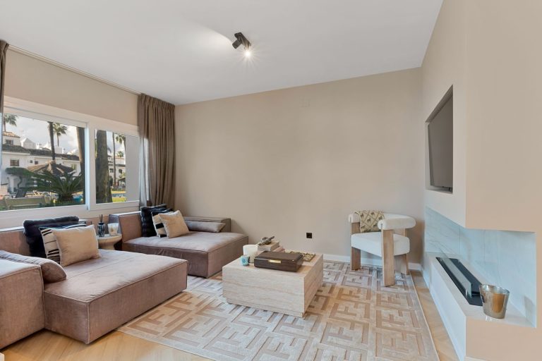 c00d022debb80d4a424f80f691897f1b - 8