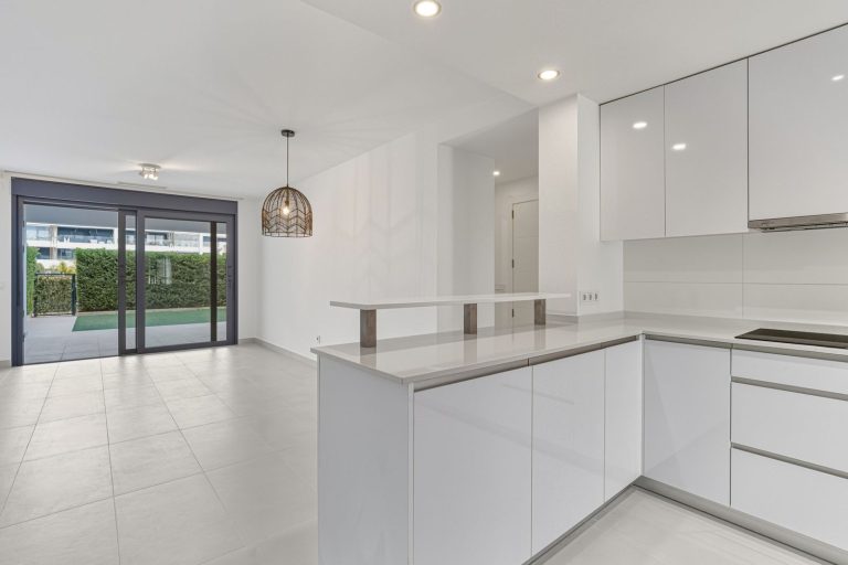 c03174909f0371abf2ce397316a87296 - 5