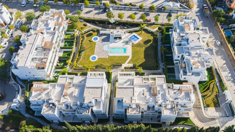 c03174909f0371abf2ce397316a87296 - 7