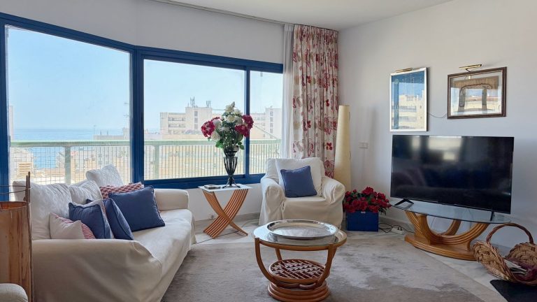 c062ac9650177a9ef96fe8c91c5ccedb - 7