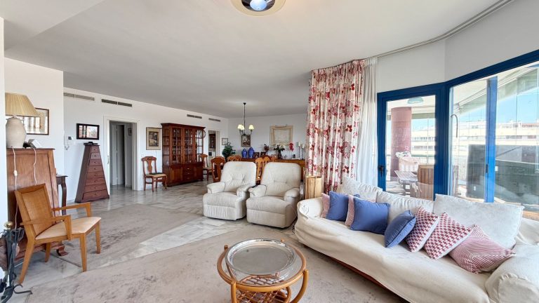 c062ac9650177a9ef96fe8c91c5ccedb - 8