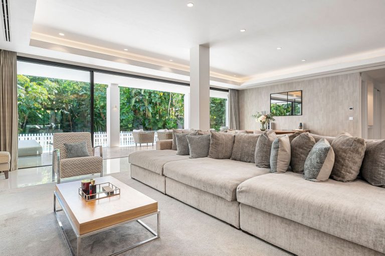 c197cc9d7479e51503a606de52f0be76 - 8