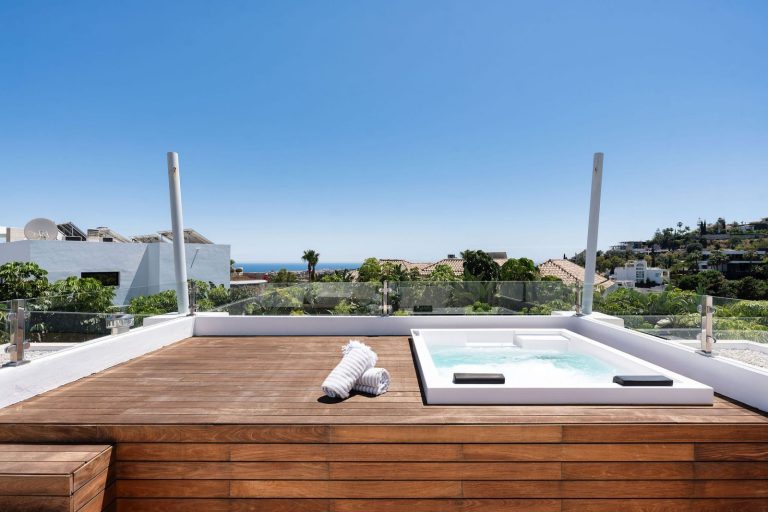 c197cc9d7479e51503a606de52f0be76 - 9