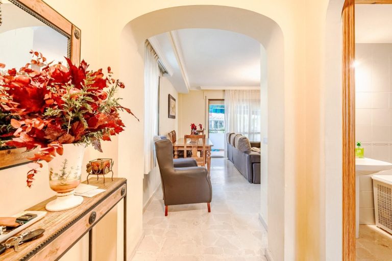 c239faadd599ba02d9c7f9a5f73652ca - 4