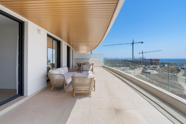 c31c5e0b2bb0d2f9b7f13730df0987b5 - 11