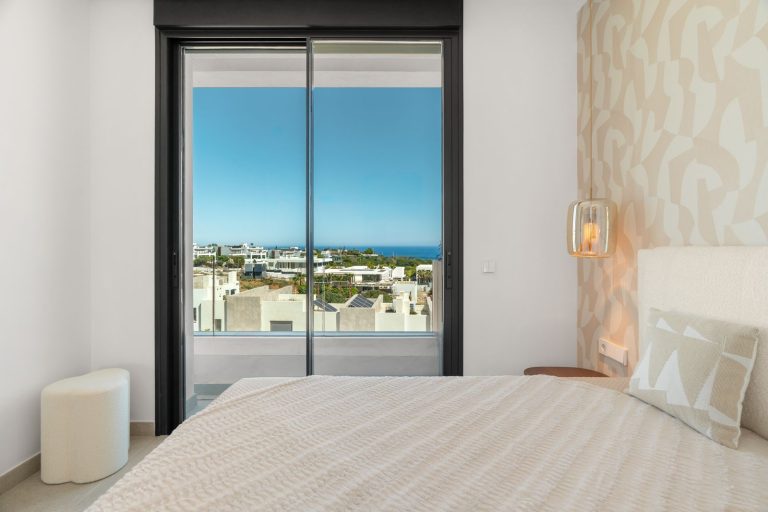 c42ef122ced671222562e7460095d2f9 - 14