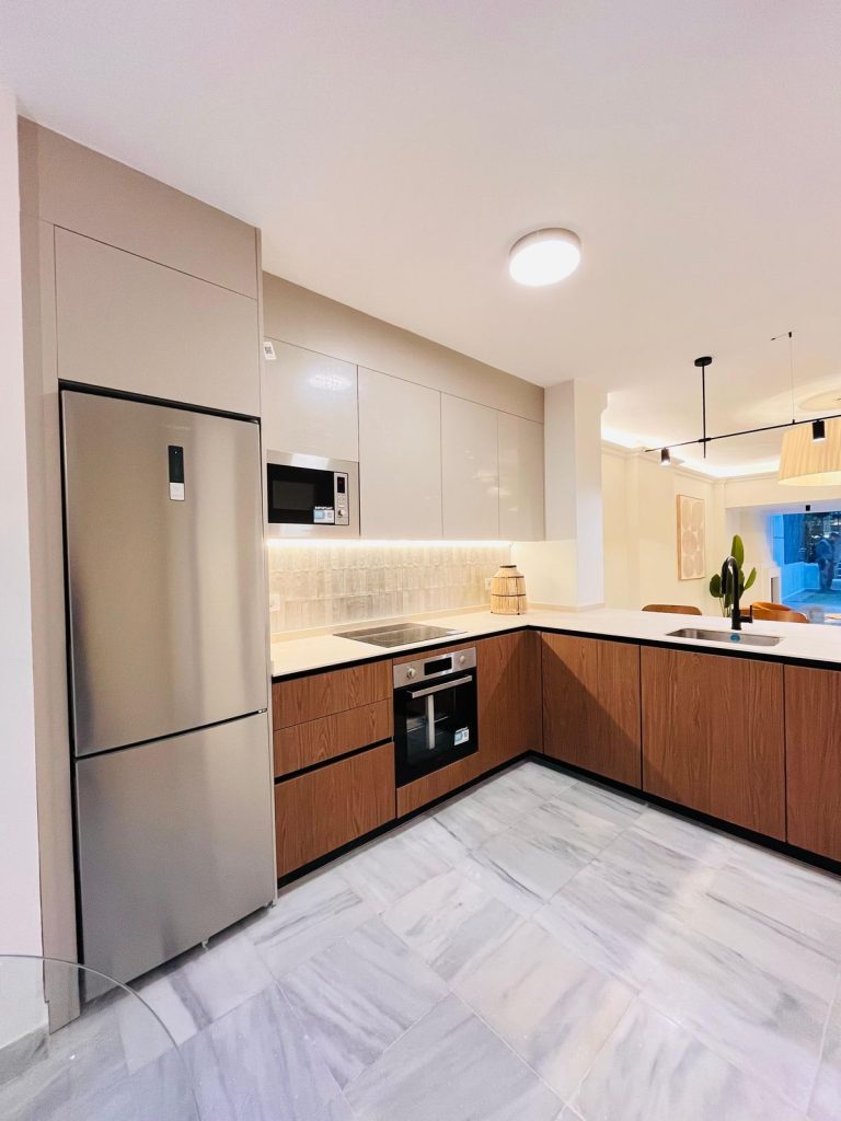 c5b06ee7f56bc8f1715bbafcbf462340 - 8