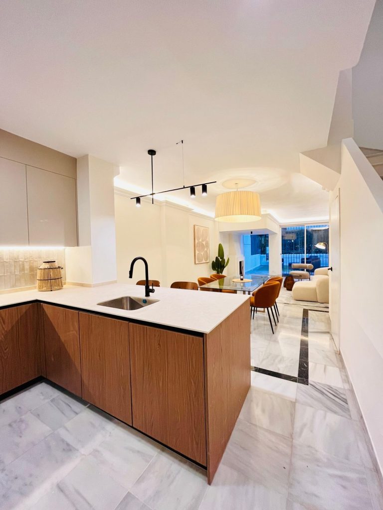 c5b06ee7f56bc8f1715bbafcbf462340 - 9