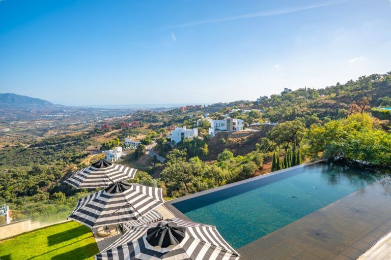 c61166b030697e3f46432c203aa2167e - 4