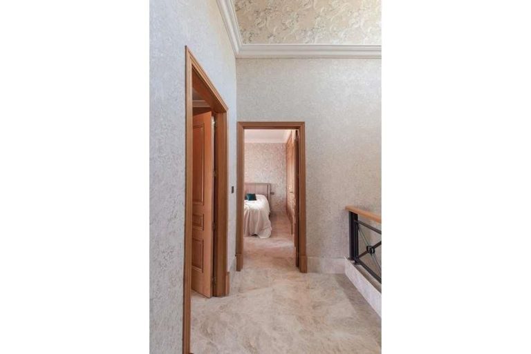 c64ecad50c8906b4d6bce2a680045a6c - 10