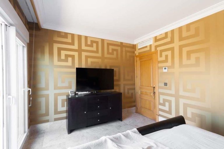 c64ecad50c8906b4d6bce2a680045a6c - 12