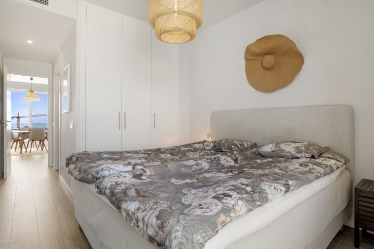 c66b1f31c677cdf47504d9274daf0115 - 10