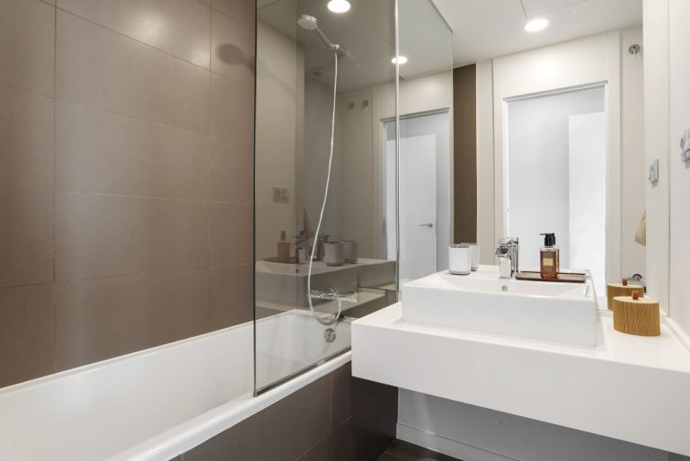 c66b1f31c677cdf47504d9274daf0115 - 15