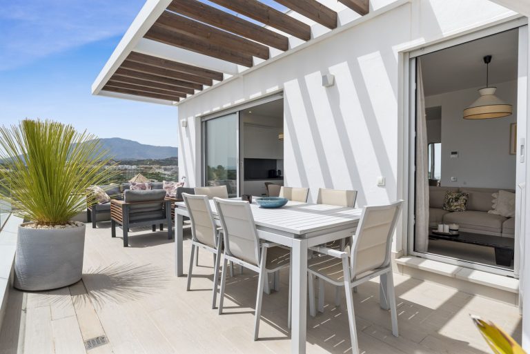 c66b1f31c677cdf47504d9274daf0115 - 3