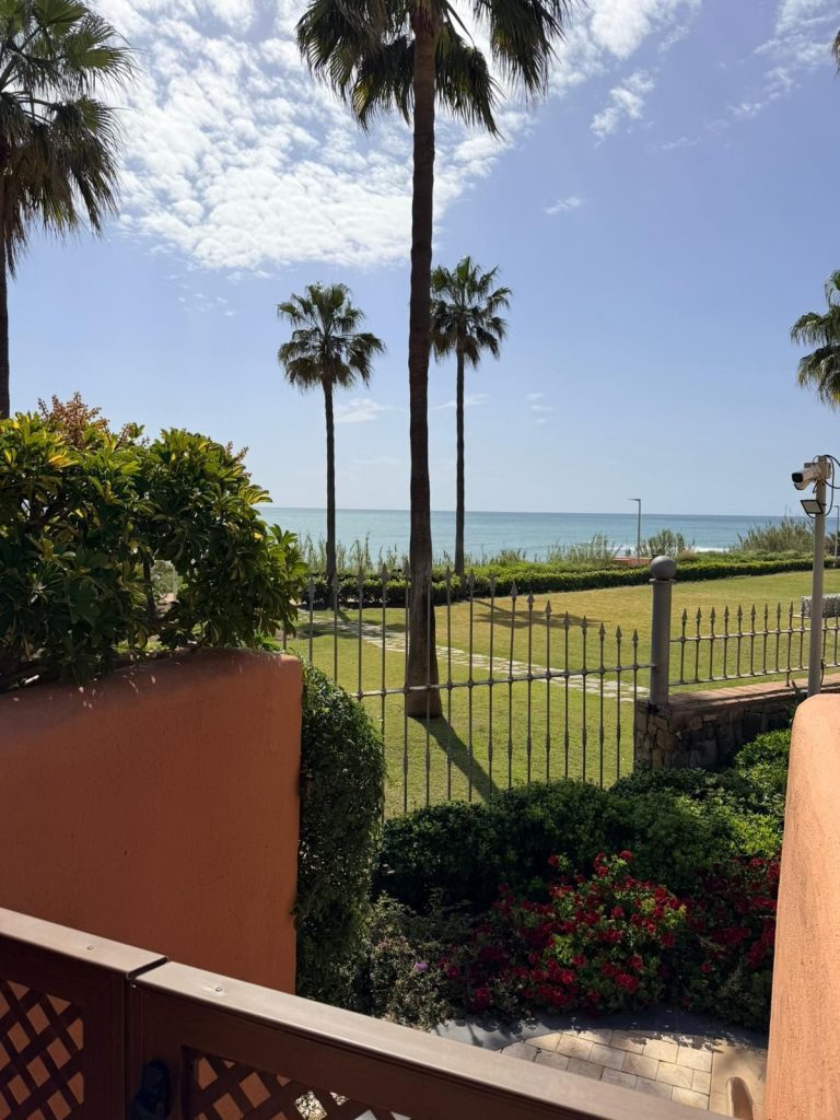 c84101f1f382ee12e83c253a703cfc46 - 6